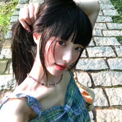 小薇小芙看见一头熊